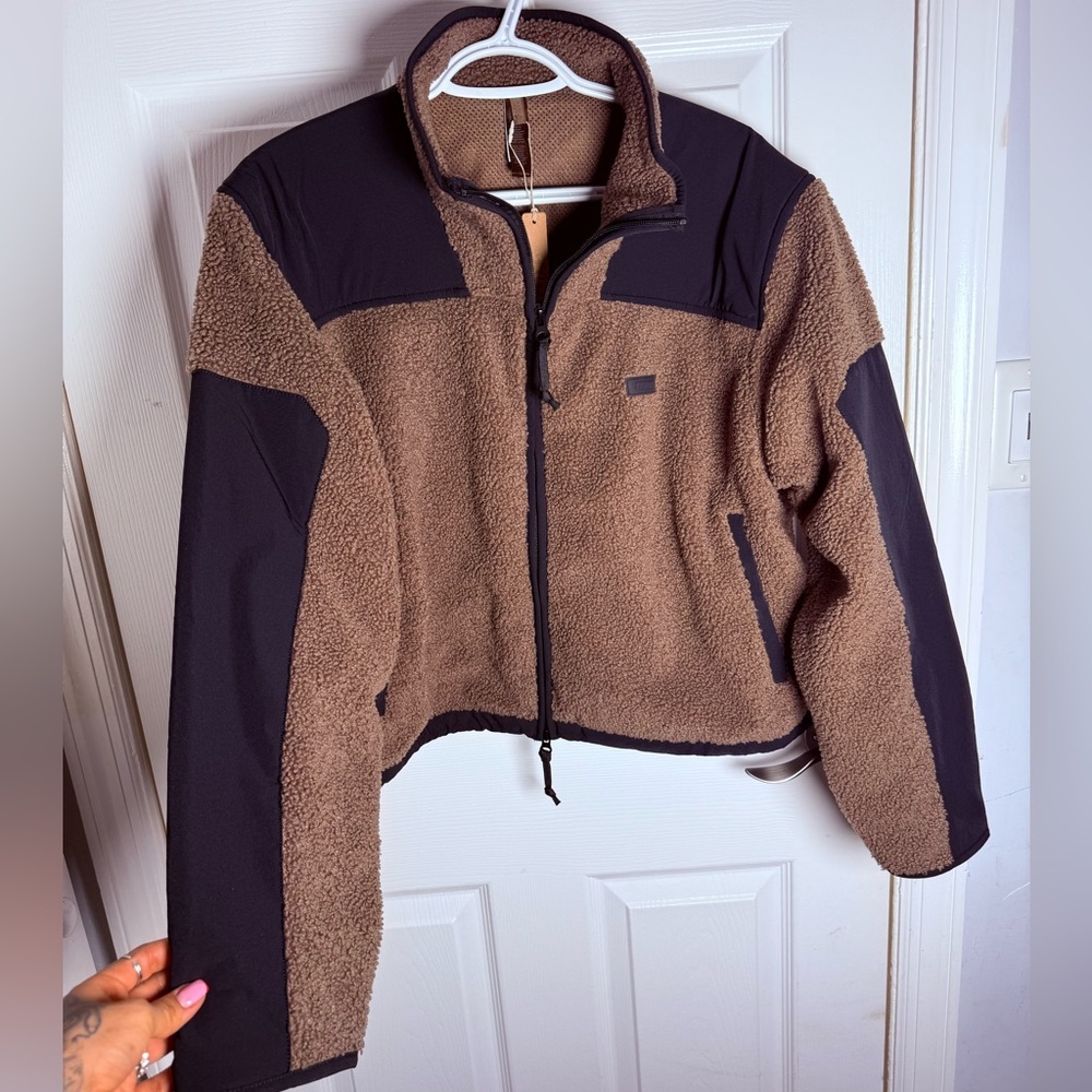 SOLDOUT SKIMS Chocolate and Black Fleece Jacket